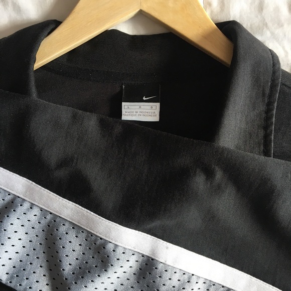 Nike Air Sweater - Picture 3 of 4